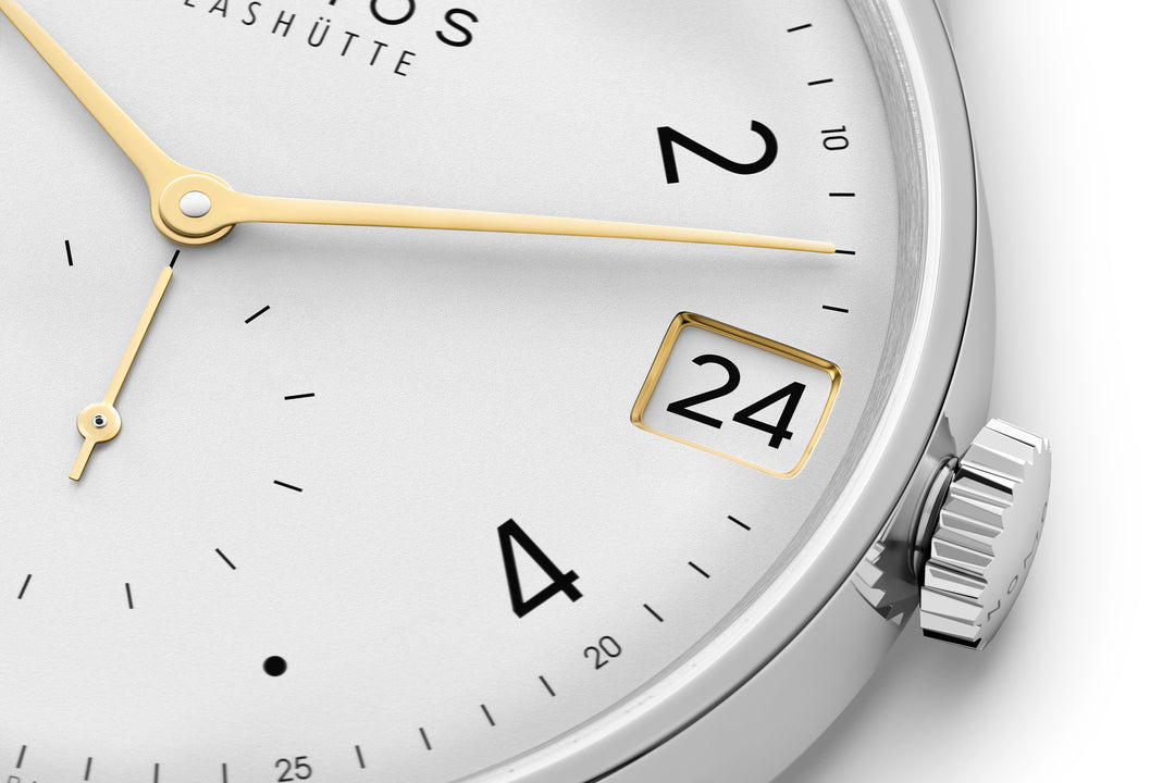 NOMOS Minimatik 39.5mm White Dial Brown Horween Genuine Shell Cordovan Strap