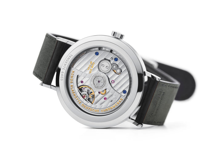 NOMOS Tangente 40.5mm Midnight blue Dial Black Horween Genuine Shell Cordovan remborde, hand-stitched Strap