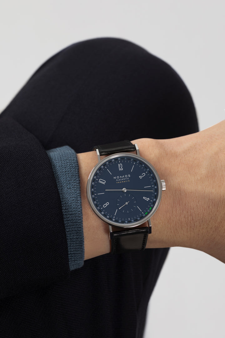 NOMOS Tangente 40.5mm Midnight blue Dial Black Horween Genuine Shell Cordovan remborde, hand-stitched Strap