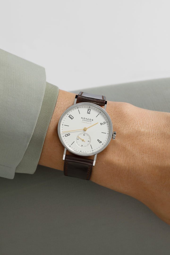 NOMOS Tangente 35mm Galvanized, white silver-plated Dial Brown Horween Genuine Shell Cordovan remborde, hand-stitched Strap