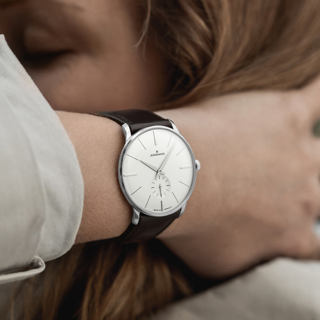 Junghans Meister Handaufzug 37.7mm White Dial Brown Leather Strap