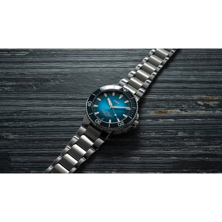 Oris Aquis 43.5mm Blue Dial Silver Steel Bracelet