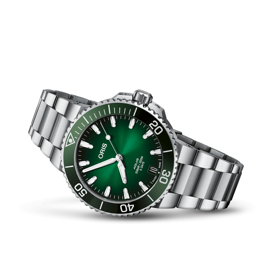 Oris Aquis 41.5mm Green Dial Silver Steel Bracelet