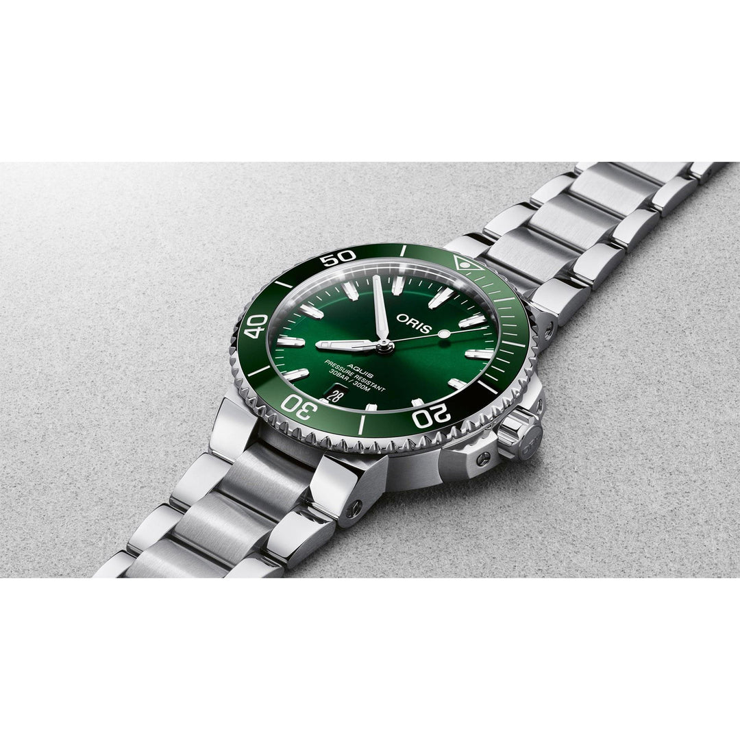 Oris Aquis 41.5mm Green Dial Silver Steel Bracelet