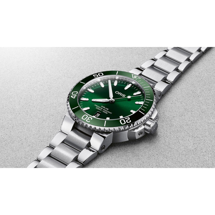 Oris Aquis 41.5mm Green Dial Silver Steel Bracelet