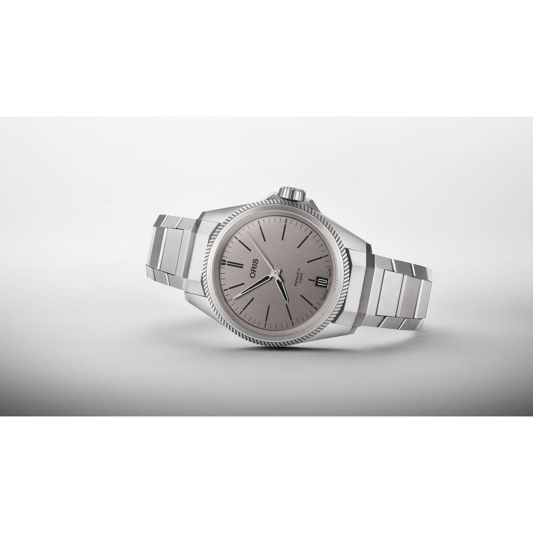 Oris ProPilot X Calibre 400 39mm Grey Dial Silver Steel Bracelet