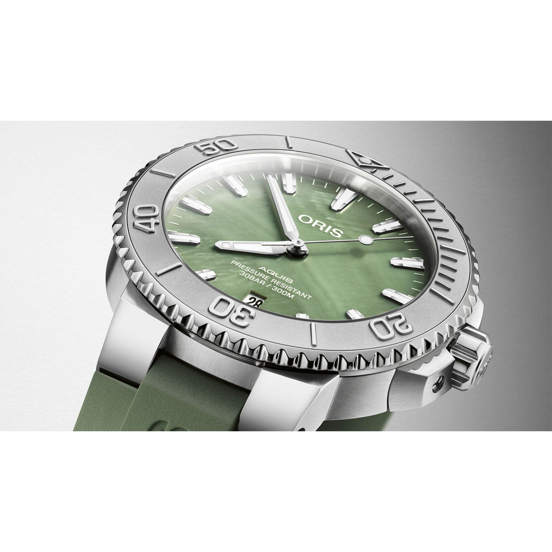 Oris Aquis New York Harbor Limited edition 41.5mm Green MOP Dial Green Strap