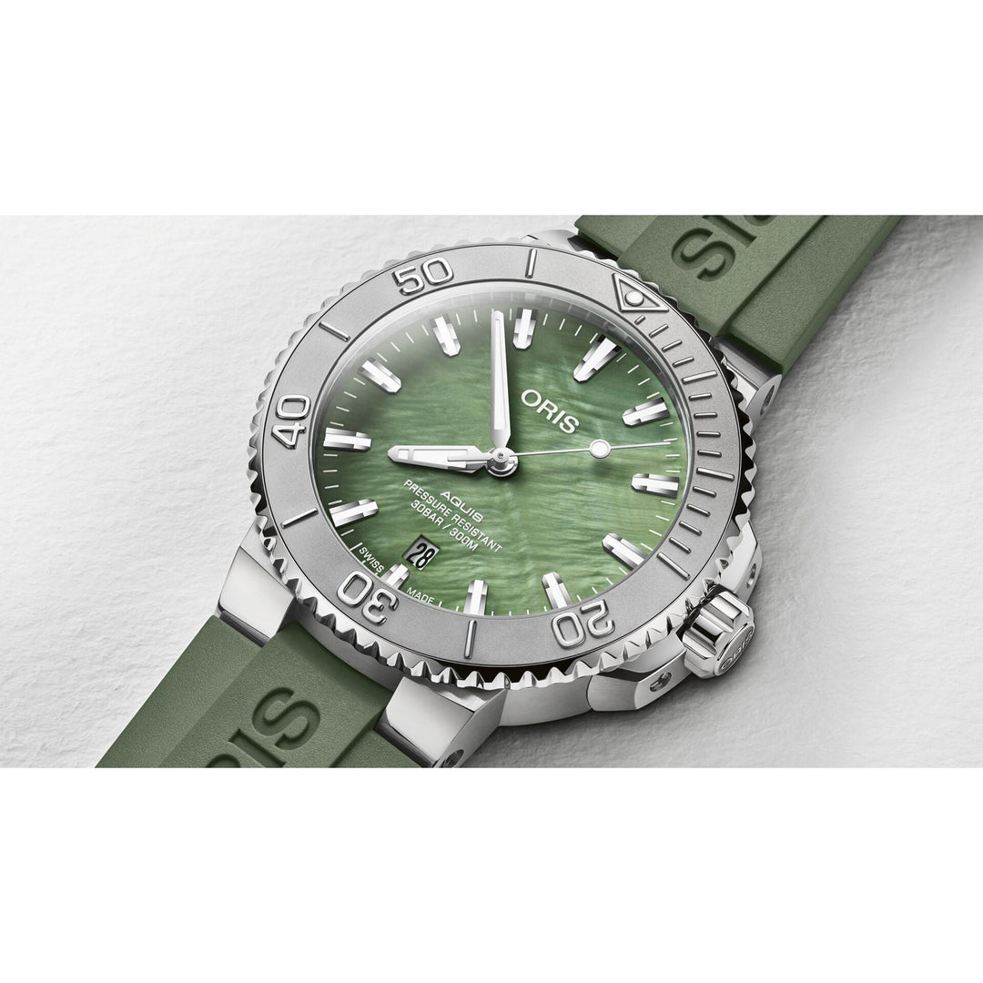 Oris Aquis New York Harbor Limited edition 41.5mm Green MOP Dial Green Strap