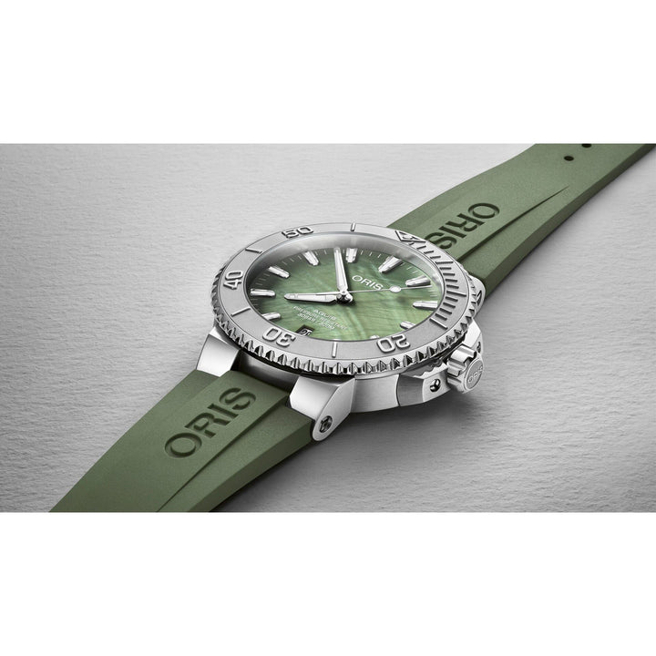 Oris Aquis New York Harbor Limited edition 41.5mm Green MOP Dial Green Strap