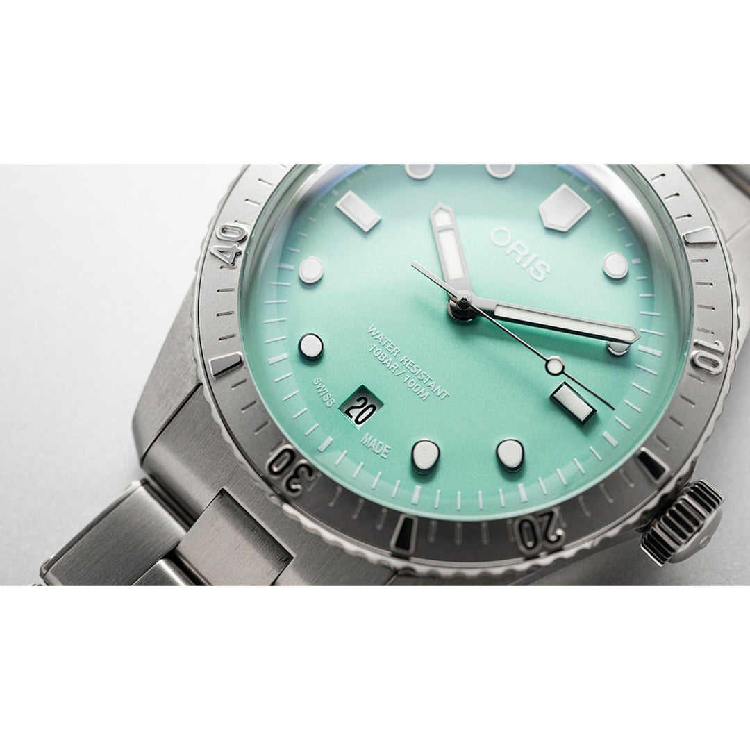 Oris Divers Sixty-Five 38mm Green Dial Silver Steel Bracelet