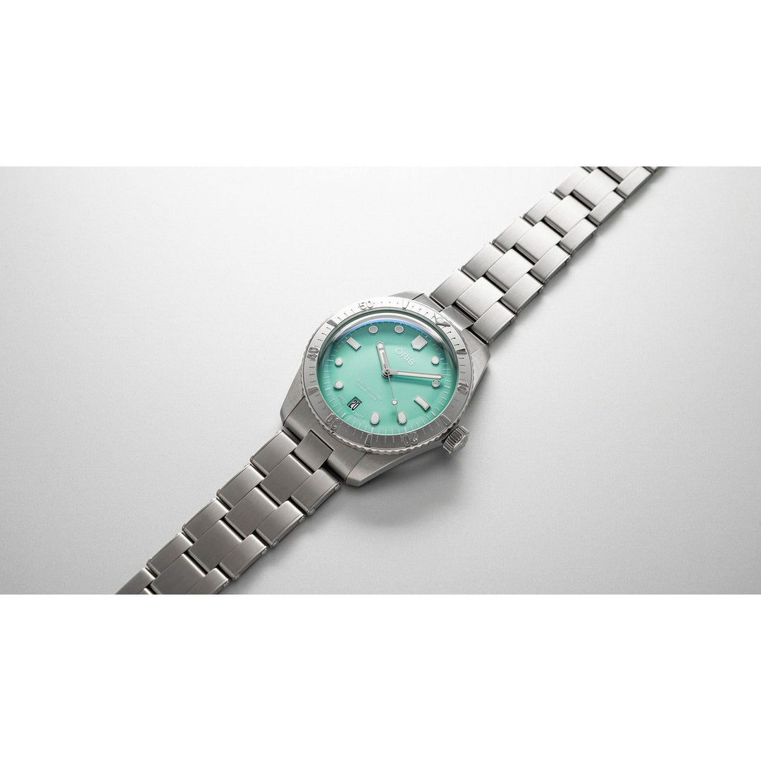 Oris Divers Sixty-Five 38mm Green Dial Silver Steel Bracelet