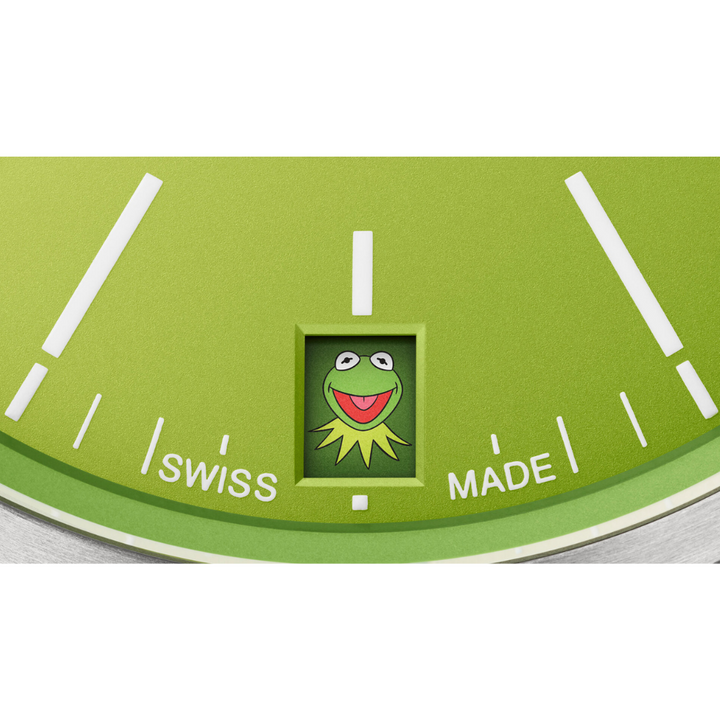 Oris ProPilot X Kermit Edition 39mm Green Dial Silver Steel Bracelet