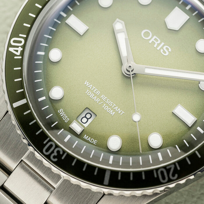 Oris Divers Sixty-Five Date 40mm Green Dial Silver Steel Bracelet