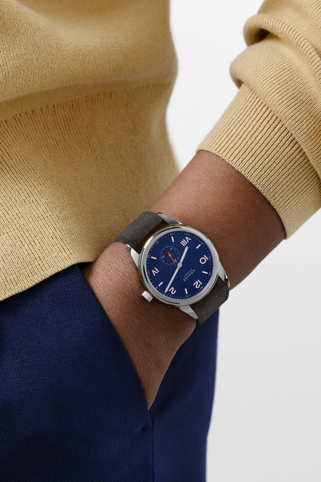 NOMOS Club Campus 38.5mm Blue Dial Anthracite Vegan velour, remborded Strap