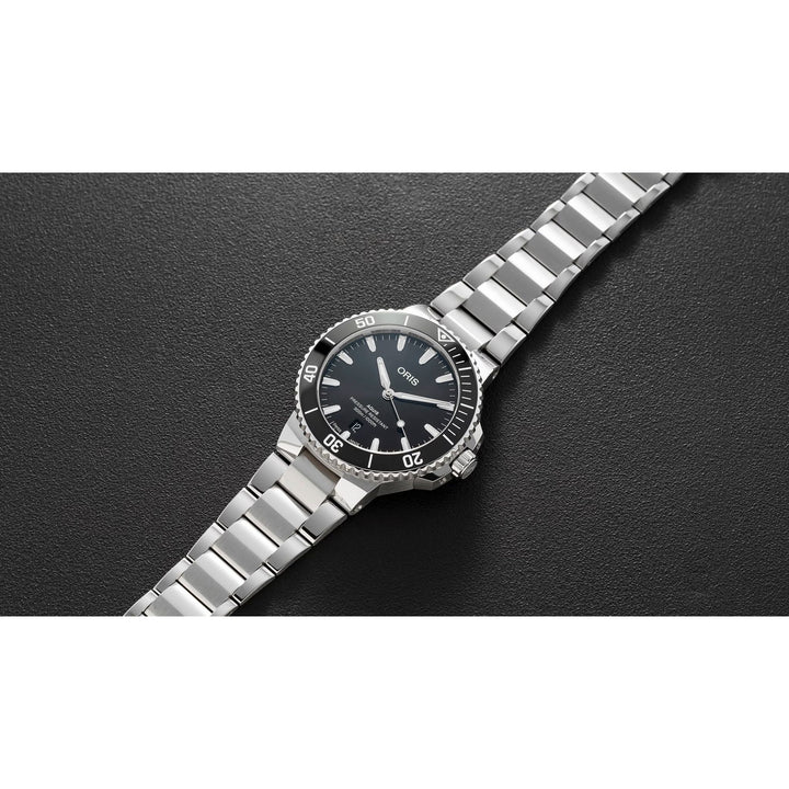 Oris Aquis 41.5mm Black Dial Silver Steel Bracelet