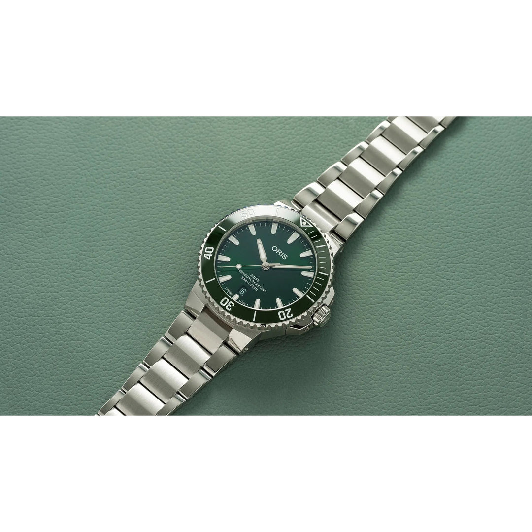 Oris Aquis 41.5mm Green Dial Silver Steel Bracelet
