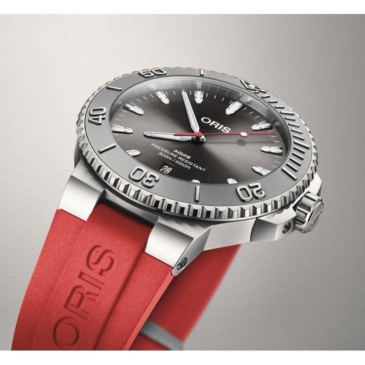 Oris Aquis Relief Date 43.5mm Grey Dial Orange Strap