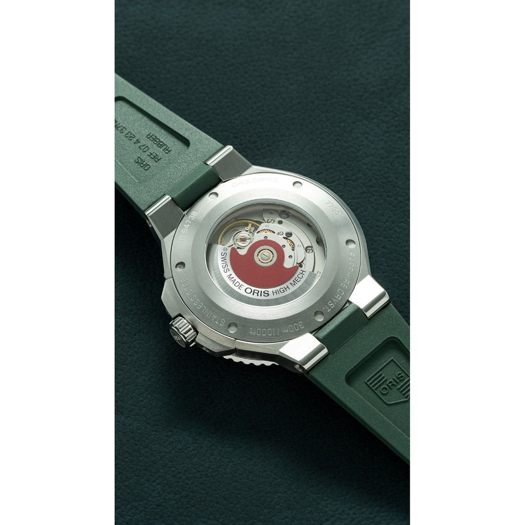 Oris Aquis Date 43.5mm Green Dial Silver Steel Bracelet