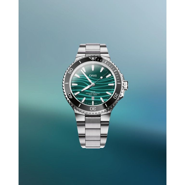 Oris Aquis Yangtze Jiangtun Limited Edition 43.5mm Blue Green MOP Dial Silver Steel Bracelet