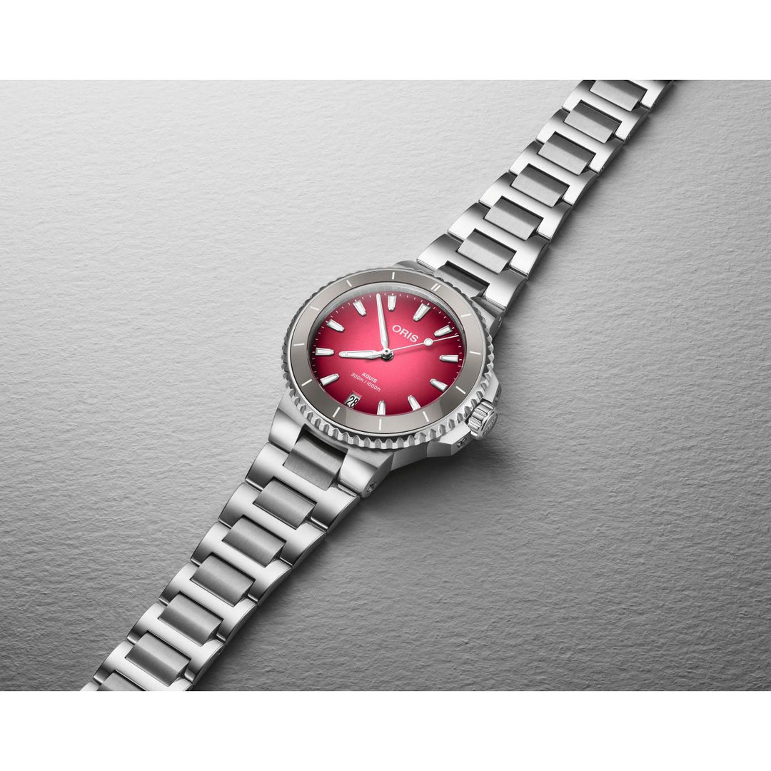 Oris Aquis Taste of Summer 36.5mm Red Dial Silver Steel Bracelet