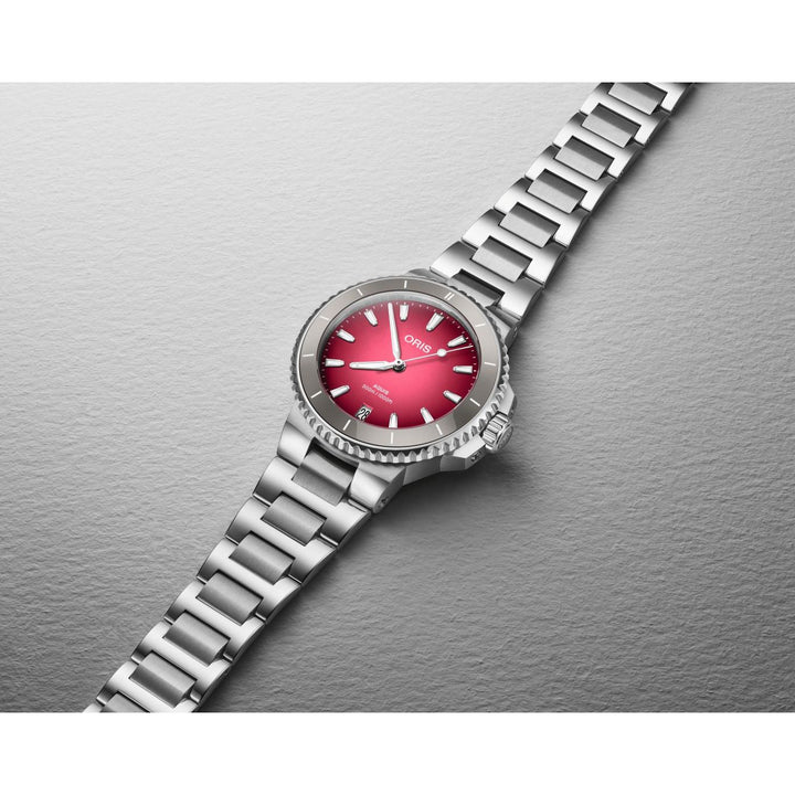Oris Aquis Taste of Summer 36.5mm Red Dial Silver Steel Bracelet