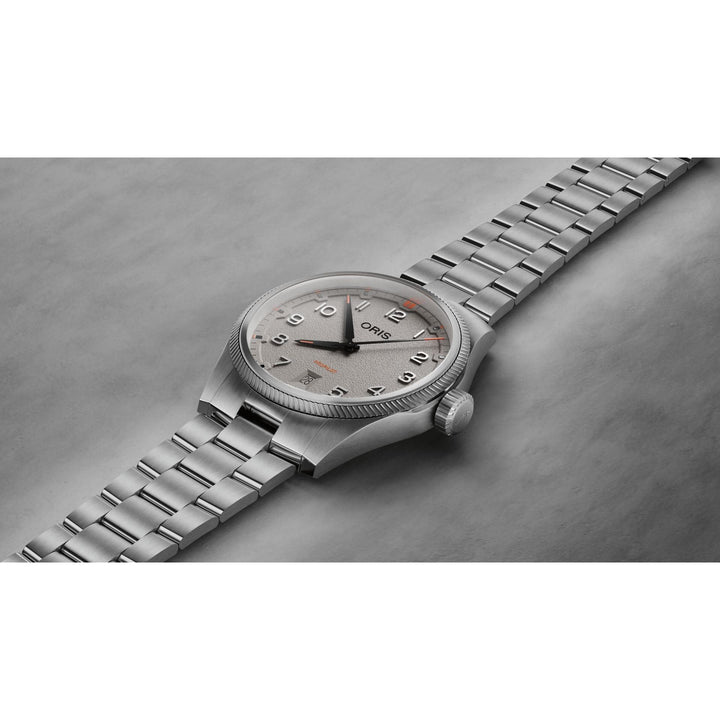 Oris Propilot 41mm Chalk Dial Stainless Steel Steel Bracelet