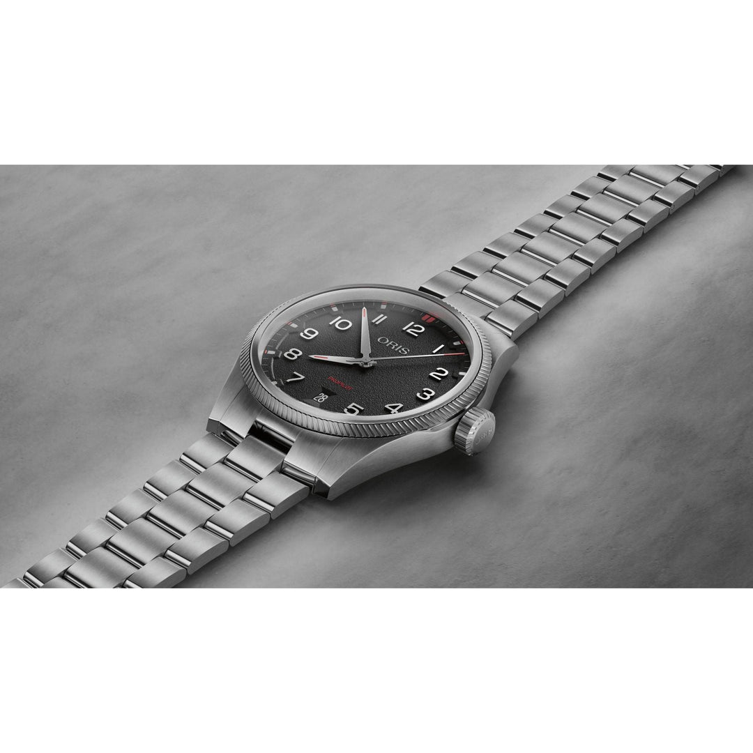 Oris Propilot 41mm Black Dial Stainless Steel Steel Bracelet