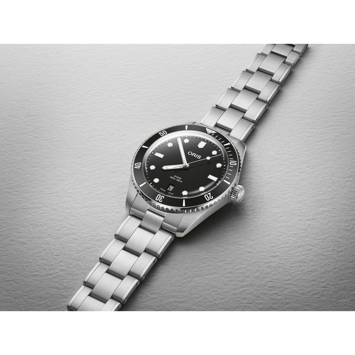 Oris Divers 39mm Black Dial Silver Steel Bracelet