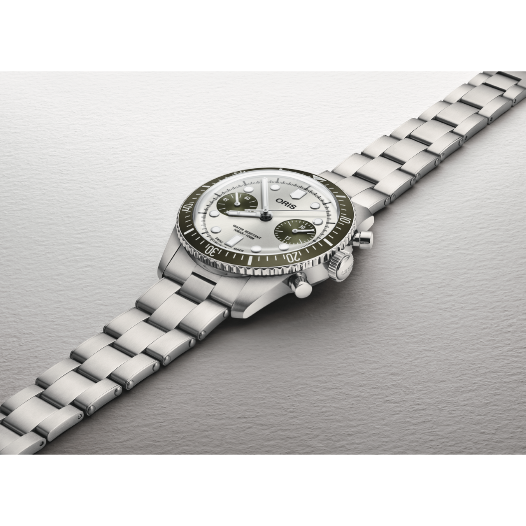 Oris Divers Sixty Five Chronograph 40mm silver grey Dial Silver Steel Bracelet
