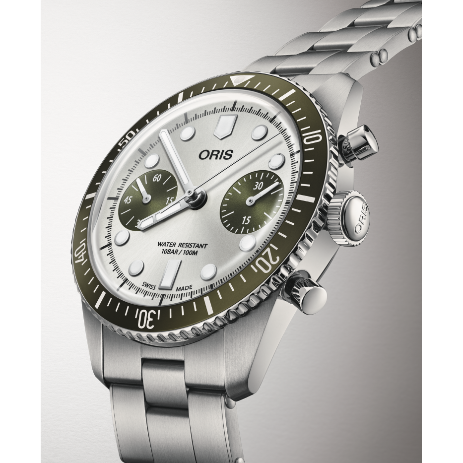 Oris Divers Sixty Five Chronograph 40mm silver grey Dial Silver Steel Bracelet