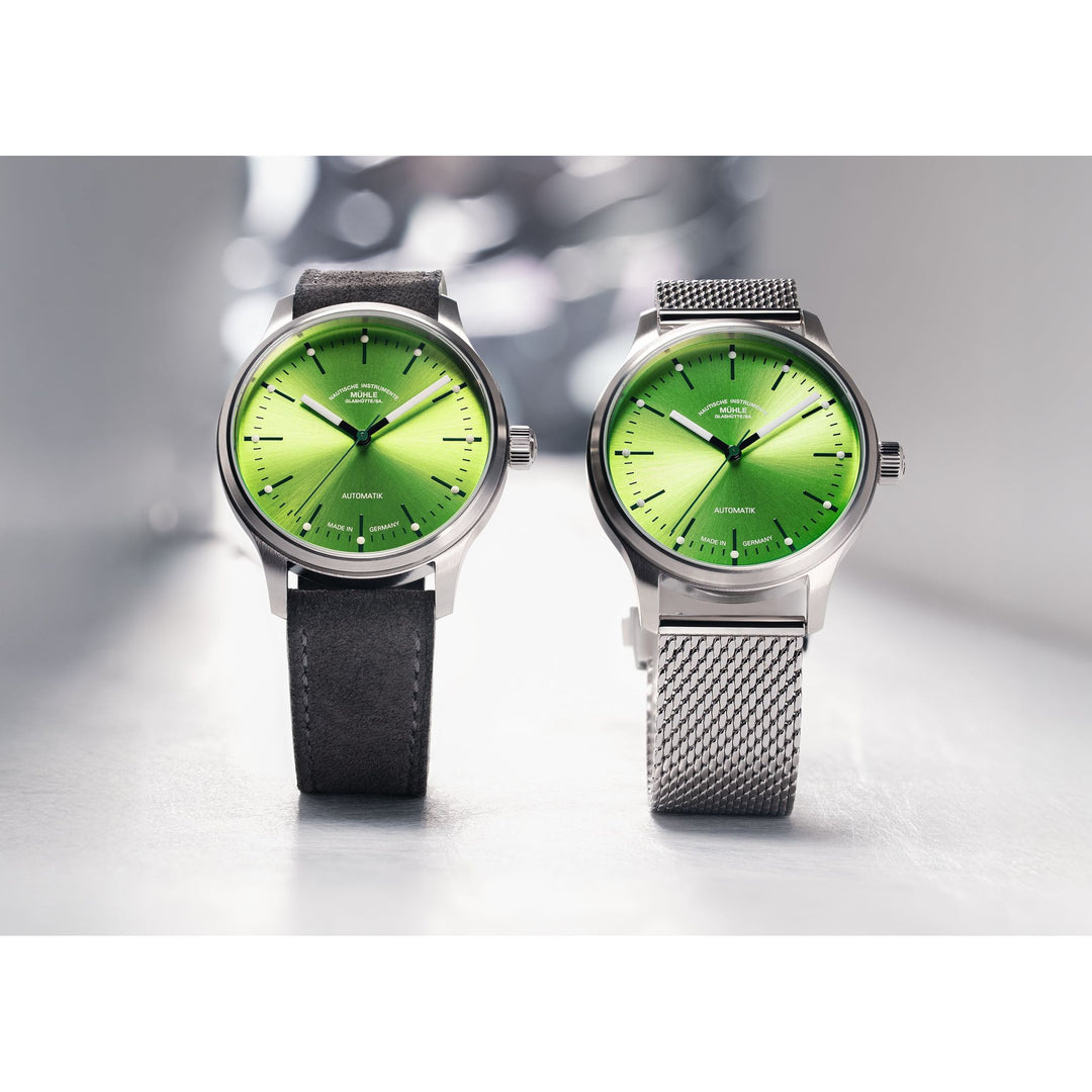 Mühle Glashütte Panova Lime 40mm Lime Dial Silver Steel Bracelet