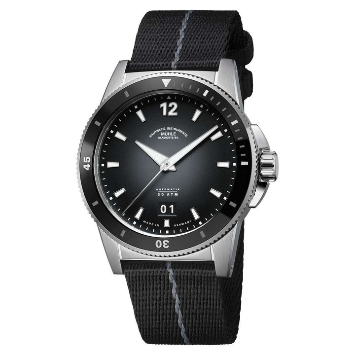 Mühle Glashütte Sportivo Big Date 42.4mm Black Dial Black Strap