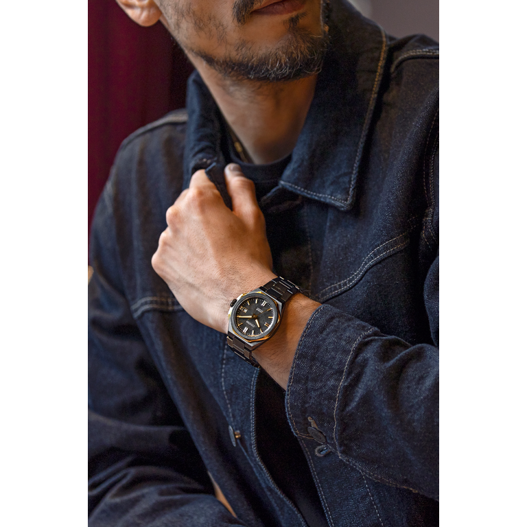 Citizen Series 8 39.3mm Black Dial Silver Strap